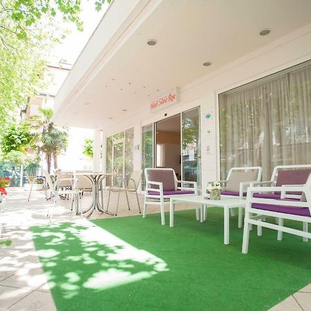 Villa Silvie Rose Cesenatico Ngoại thất bức ảnh