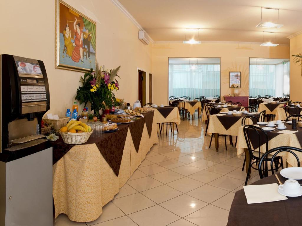 Villa Silvie Rose Cesenatico Ngoại thất bức ảnh